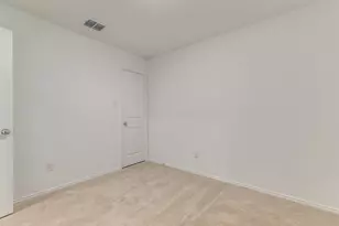 609 Vicksburg Dr, Ennis, TX 75119 - Photo 8