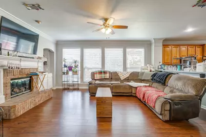 6602 Fox Glen Drive, Arlington, TX 76001 - Photo 8