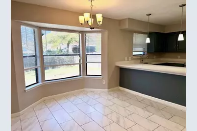 3812 Lynbrook Lane, Arlington, TX 76015 - Photo 10