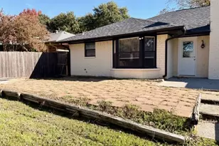 3812 Lynbrook Ln, Arlington, TX 76015 - Photo 26