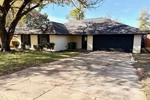 3812 Lynbrook Ln, Arlington, TX 76015 - Photo 2