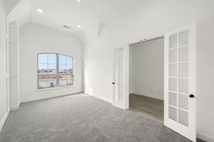 328 Alina St, Burleson, TX 76028 - Photo 14