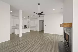 328 Alina St, Burleson, TX 76028 - Photo 6