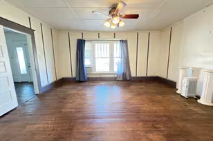 428 W Morgan St, Denison, TX 75020 - Photo 8