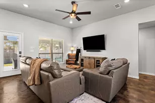 139 Keaton Ln, Whitney, TX 76692 - Photo 8