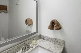 9910 Royal Ln, Dallas, TX 75231 - Photo 8