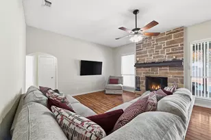 517 Hiwasee Rd, Waxahachie, TX 75165 - Photo 4