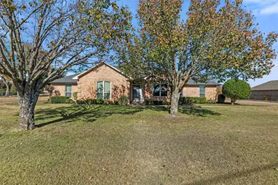 517 Hiwasee Road, Waxahachie, TX 75165 - Photo 1