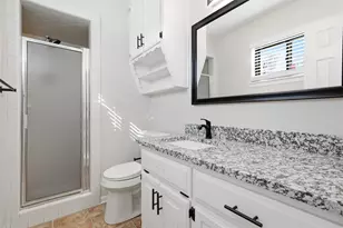 211 Opal St, Hewitt, TX 76643 - Photo 12