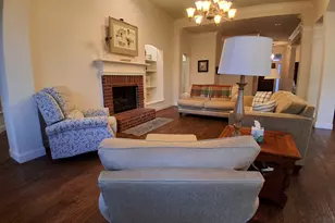 2002 Brianna Ln, Arlington, TX 76001 - Photo 30