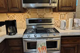 2002 Brianna Ln, Arlington, TX 76001 - Photo 16