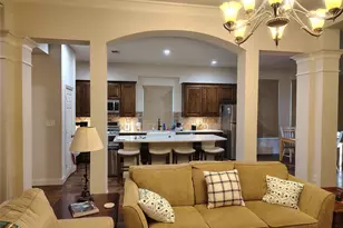 2002 Brianna Ln, Arlington, TX 76001 - Photo 10