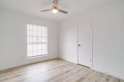 208 Meadowhill Drive, Benbrook, TX 76126 - Photo 26