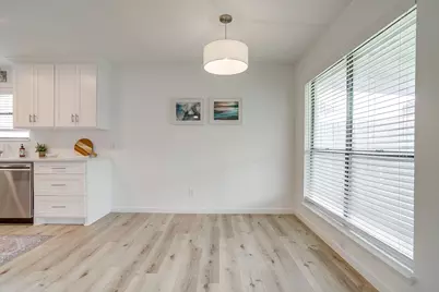 208 Meadowhill Drive, Benbrook, TX 76126 - Photo 16