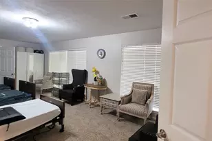 204 Overhill Dr, Waxahachie, TX 75165 - Photo 4