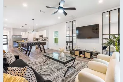 2610 Birmingham Avenue, Dallas, TX 75215 - Photo 1