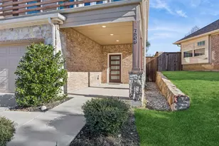 7508 W Shore Dr, The Colony, TX 75056 - Photo 2