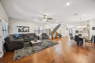 7508 W Shore Dr, The Colony, TX 75056 - Photo 10