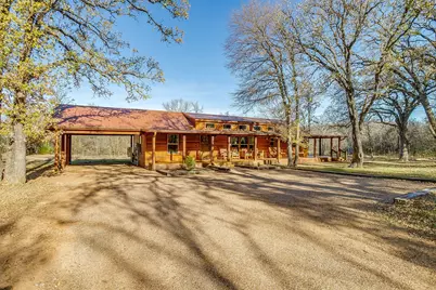 1512 E Henderson Street, Cleburne, TX 76031 - Photo 4
