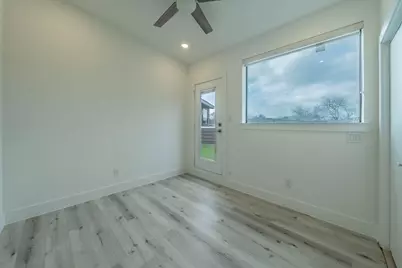 1022 Eldorado Avenue #104, Dallas, TX 75208 - Photo 14