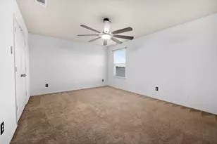 412 Sandy Creek Dr, Fort Worth, TX 76131 - Photo 18