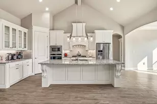 412 Fowler Dr, Granbury, TX 76048 - Photo 16