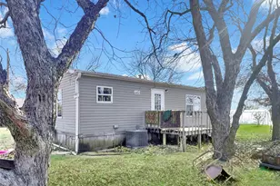 1100 Alford St, Graham, TX 76450 - Photo 8