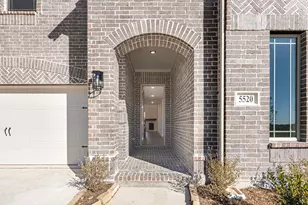 5520 Sweetwater Dr, Denton, TX 76226 - Photo 4