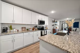 4520 Knoll Gardens Wy, Fort Worth, TX 76036 - Photo 6