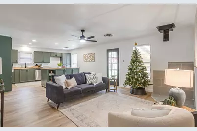 1327 Southern Boulevard, Cleburne, TX 76033 - Photo 10