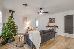 1327 Southern Blvd, Cleburne, TX 76033 - Photo 12