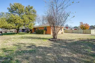 1327 Southern Blvd, Cleburne, TX 76033 - Photo 6
