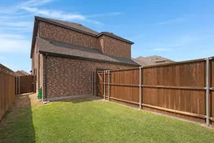 1117 Milfoil Dr, Justin, TX 76247 - Photo 32