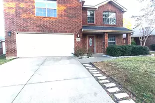 2048 Club Oak Dr, Heartland, TX 75126 - Photo 1