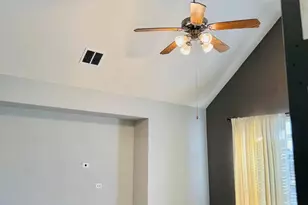 3829 Marcillia Cir, Irving, TX 75038 - Photo 16