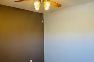 3829 Marcillia Cir, Irving, TX 75038 - Photo 6