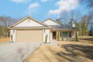 117 Cypress Cir, Mount Vernon, TX 75457 - Photo 24