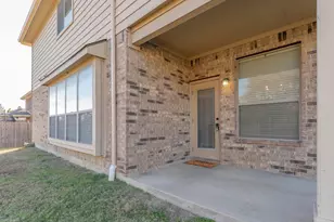 8240 Lauren Way, Watauga, TX 76148 - Photo 24