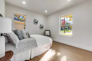 6611 Blessing Dr, Dallas, TX 75214 - Photo 22