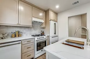 6611 Blessing Dr, Dallas, TX 75214 - Photo 16