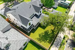 3753 Valley Ridge Rd, Dallas, TX 75220 - Photo 2