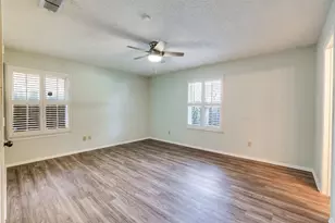 6517 Oak Forest Ct, Fort Worth, TX 76112 - Photo 20