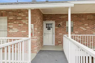 8511 Westover Ct, Granbury, TX 76049 - Photo 12