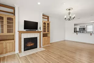 8511 Westover Ct, Granbury, TX 76049 - Photo 2