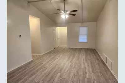 2654 Princeton Drive, Lancaster, TX 75134 - Photo 4