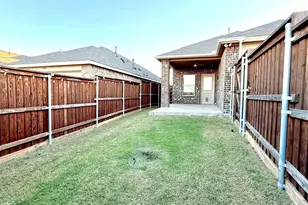 2285 Obsidian Dr, Little Elm, TX 76227 - Photo 20