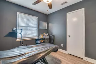 3834 Emerald Dr, Mesquite, TX 75150 - Photo 8