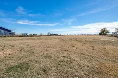 10422 Strittmatter Road, Pilot Point, TX 76258 - Photo 24