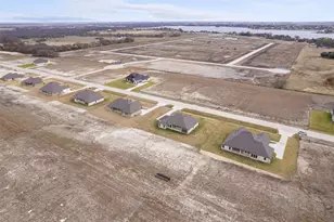 140 Lila Lk Dr, Waxahachie, TX 75165 - Photo 36