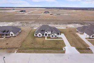 140 Lila Lk Dr, Waxahachie, TX 75165 - Photo 34